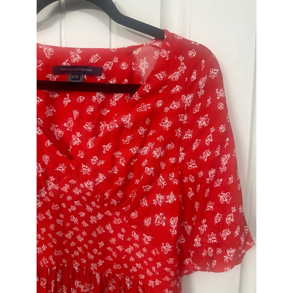 French Connection Red Floral V-Neck Midi Dress Empire Waist Ruffle Hem Size 6 - Picture 5 of 12